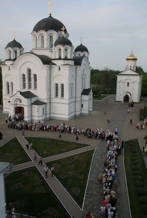 К мощам свт.Спиридона